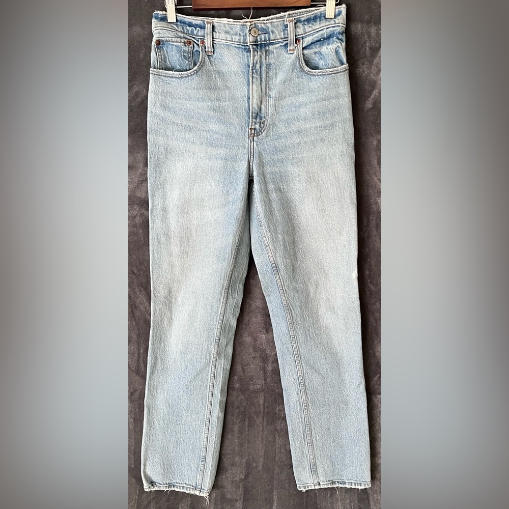 Abercrombie & Fitch The 90s Straight Jeans Womens 28 6R Ultra High Rise